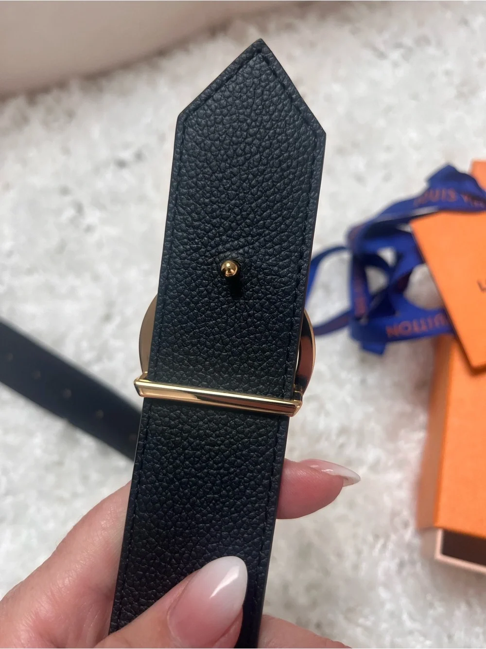 Louis Vuitton Monogram Round LV Buckle Belt - Brown with Gold Hardware